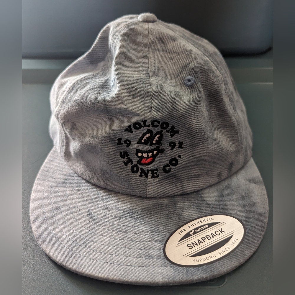 Volcom hat